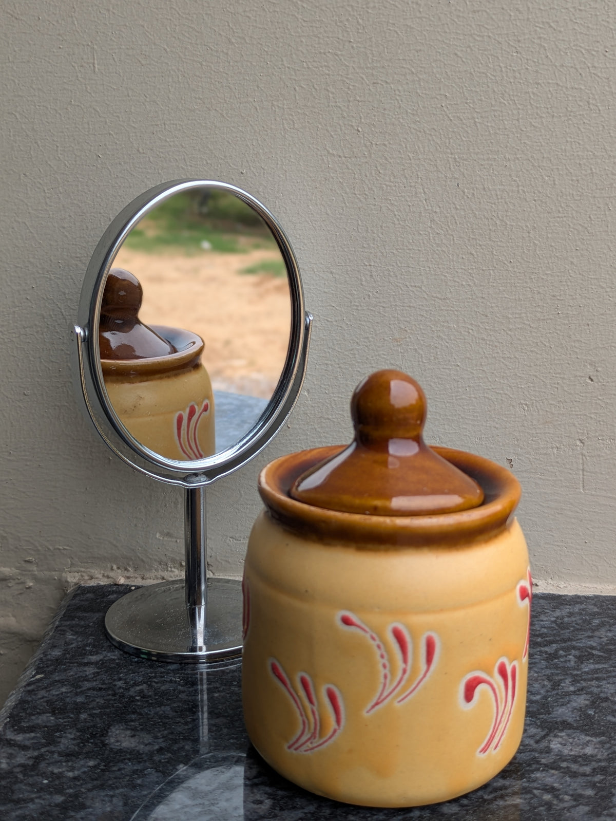 Small Ceramic Storage Jars ( Set of 3 )